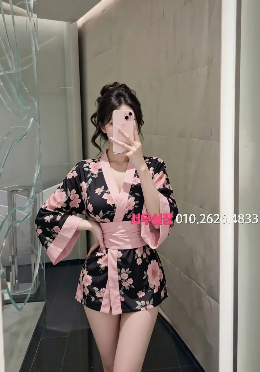 명일동 란제리룸 프리미엄 라인업 8번 프로필