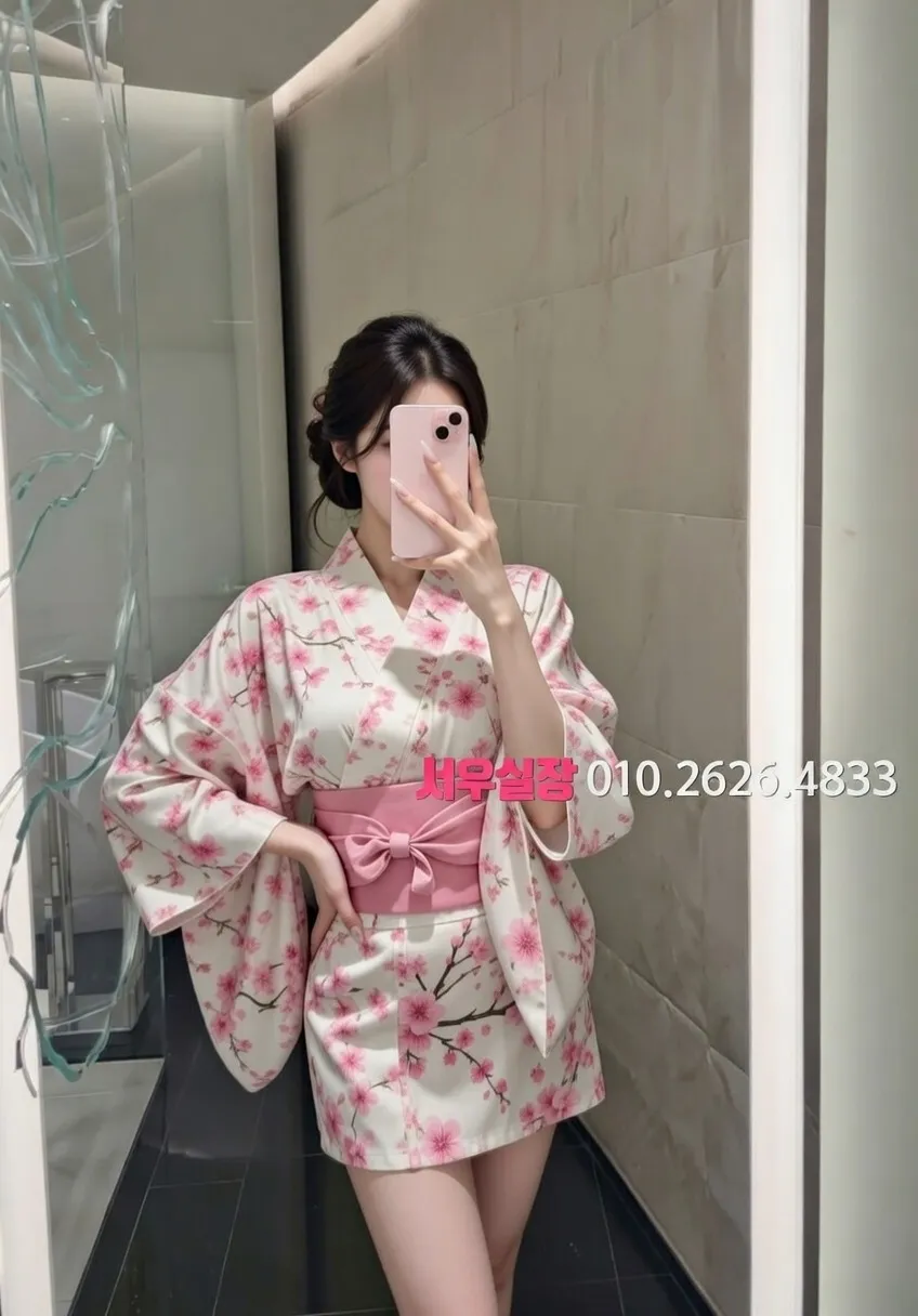 명일동 다국적노래방 프리미엄 라인업 12번 프로필