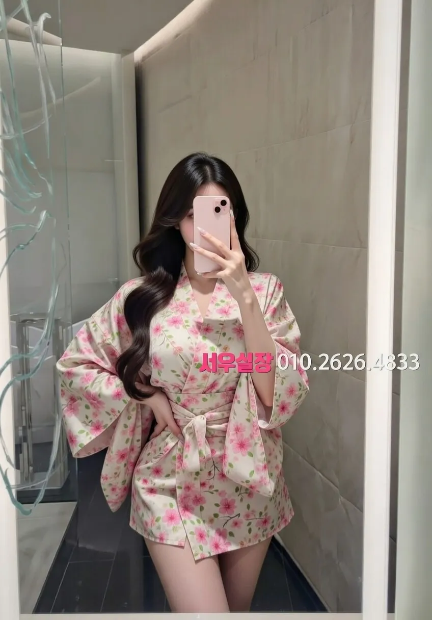 명일동 란제리룸 프리미엄 라인업 16번 프로필