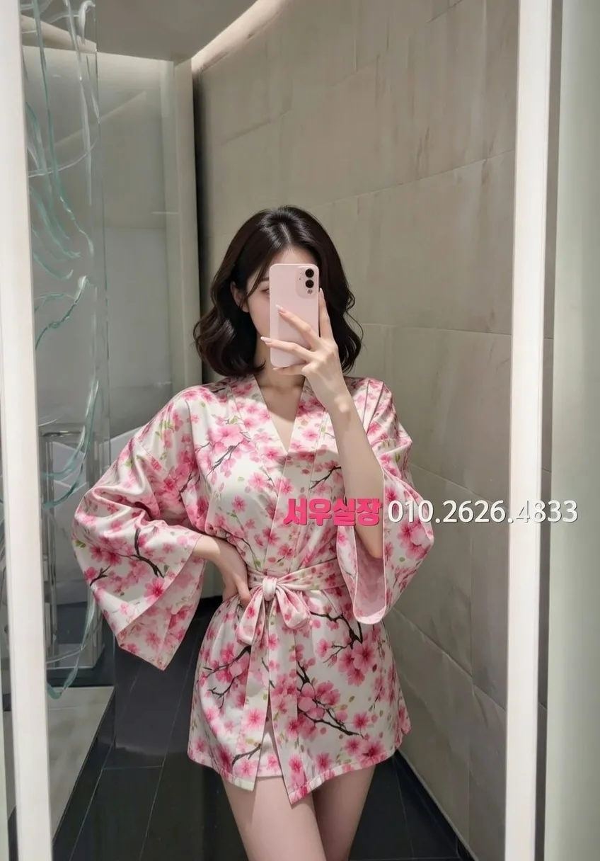 명일동 가라오케 프리미엄 라인업 21번 프로필